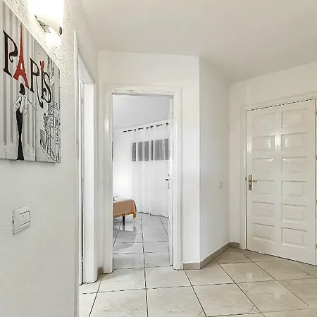 San Marino One Bedroom Appartement Los Cristianos (Tenerife)