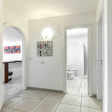 San Marino One Bedroom Appartamento *